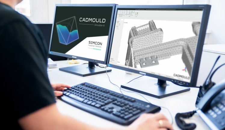 poste de travail sur la simulation d’injection plastique sous Cadmould